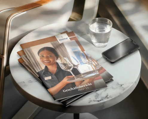 Titelseite Geschäftsbericht - A4, 42 Seiten